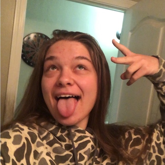 Meet your Posher, Jackson - Picture 5 of 11